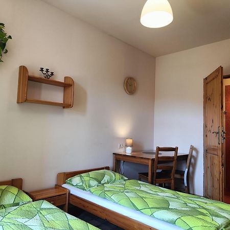 Apartamenty I Pokoje Goscinne "Wacus" Srebrna Góra エクステリア 写真