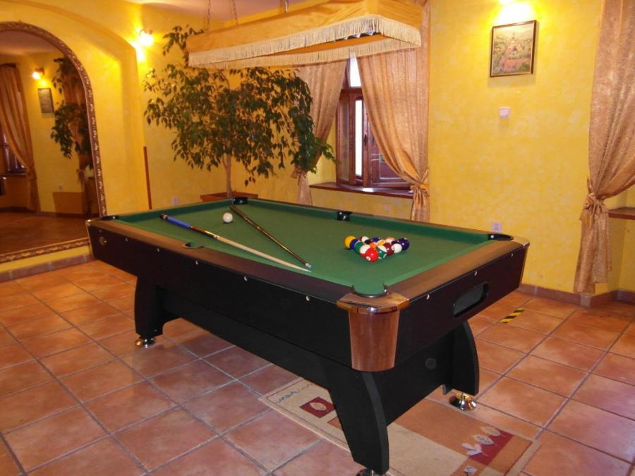 Apartamenty I Pokoje Goscinne "Wacus" Srebrna Góra エクステリア 写真