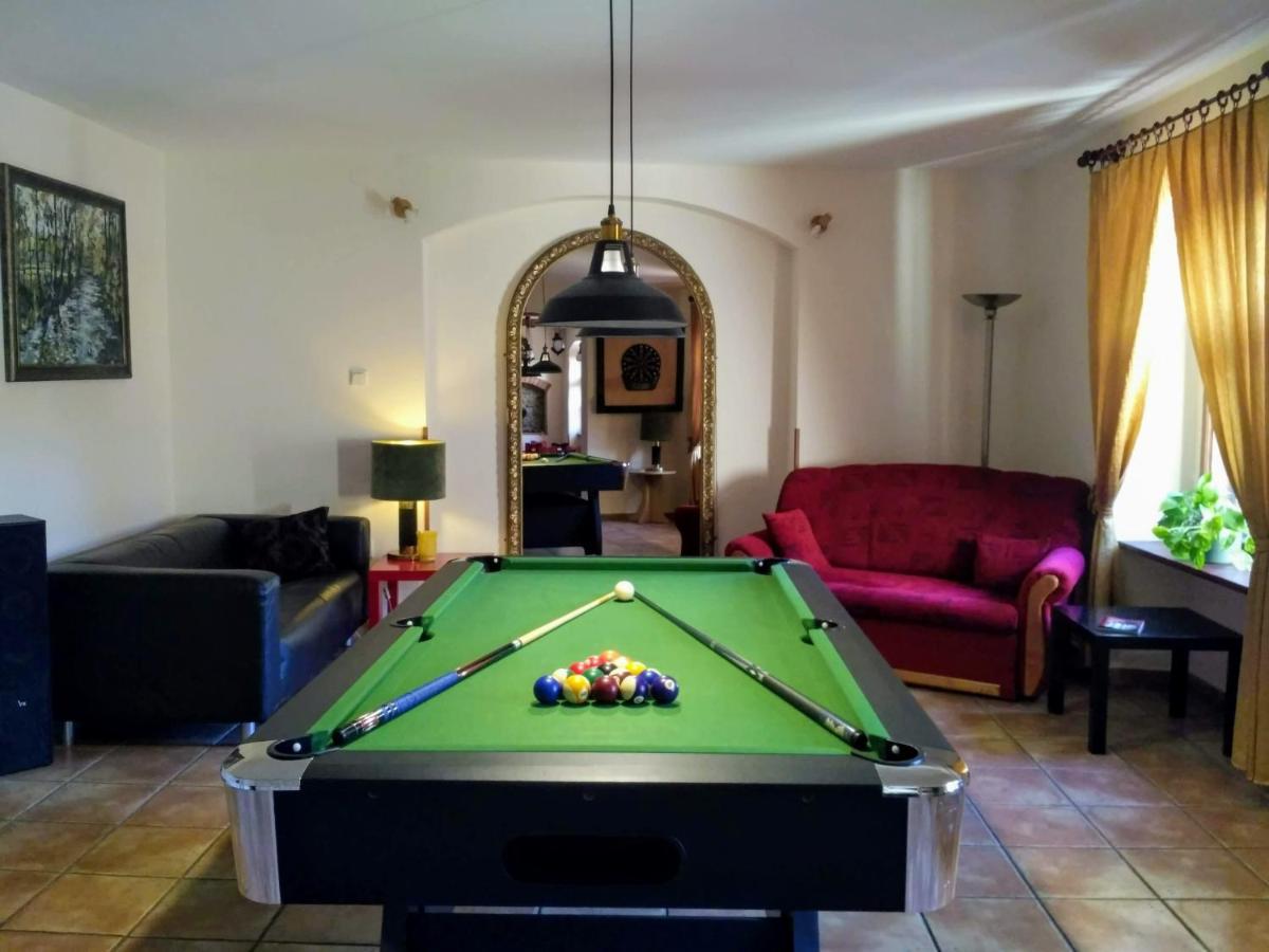 Apartamenty I Pokoje Goscinne "Wacus" Srebrna Góra エクステリア 写真